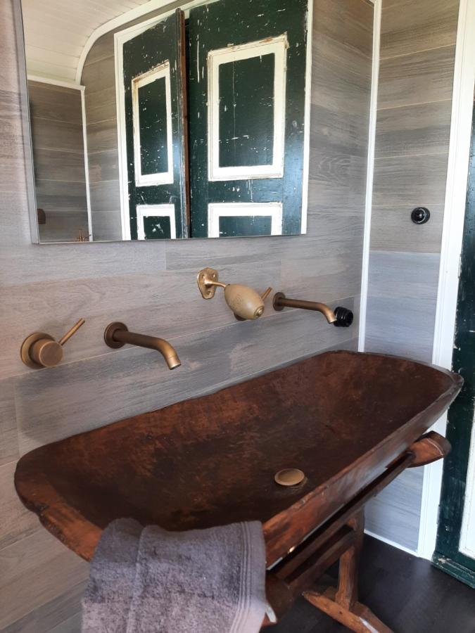 Glamping De Vrije Wind, Tentverhuur Houwerzijl ภายนอก รูปภาพ